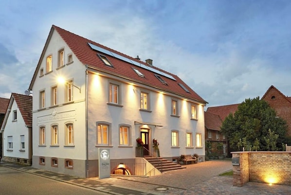 Classic Doppelzimmer in our Guesthouse