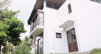 Aroma Villa