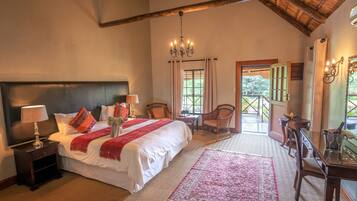 Premium bedding, minibar, in-room safe, laptop workspace