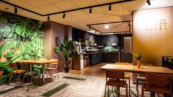 Serveert diner, internationale gerechten