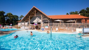 Unclassified image, 3 of 49, button - Camping Officiel Siblu Domaine de Soulac (Soulac-sur-Mer)