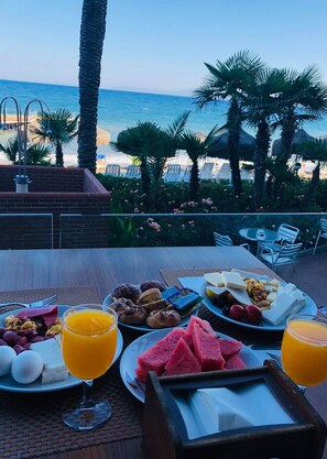 Gratis frukostbuffé varje dag 