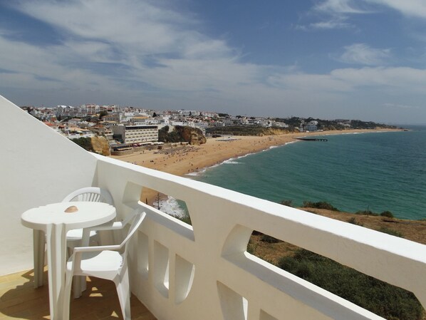 Twin Room, Balcony, Sea View (Top Floor) | Balcony