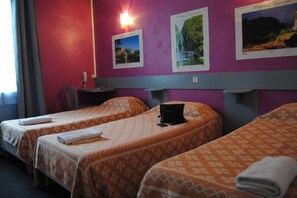 Room - Hôtel de Genève (Lourdes)