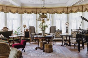 Pemandangan taman, dibuka setiap hari 