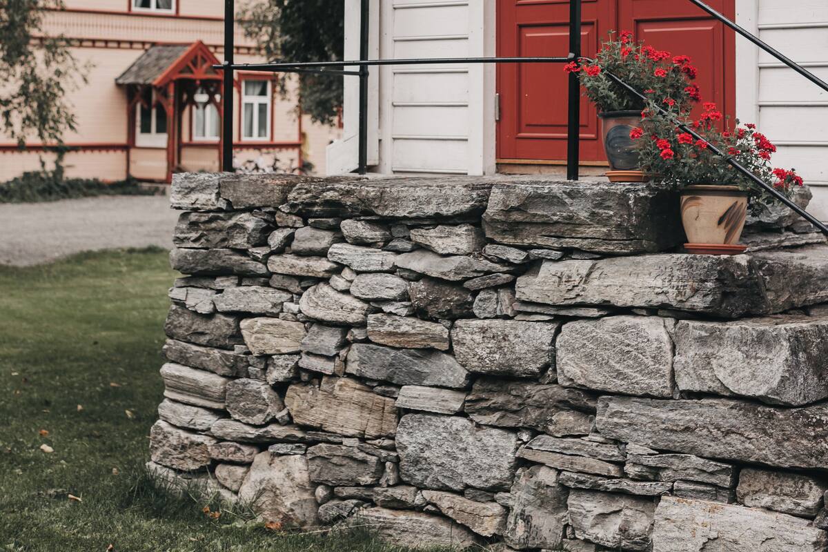 Traditional Villa, Mountain View | Free WiFi