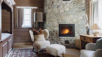 Tradisjonell suite, hageutsikt | Wi-fi (inkludert)