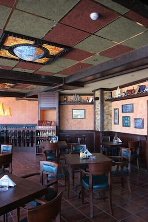 Bar (in der Unterkunft)