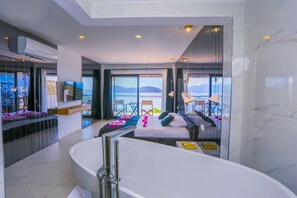 Bureau, chambres insonorisées, Wi-Fi gratuit, draps fournis