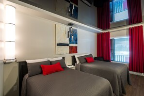 Chambre supĂ©rieure, 2 lits doubles | Literie de qualitĂ©, bureau, systĂšme dâinsonorisation