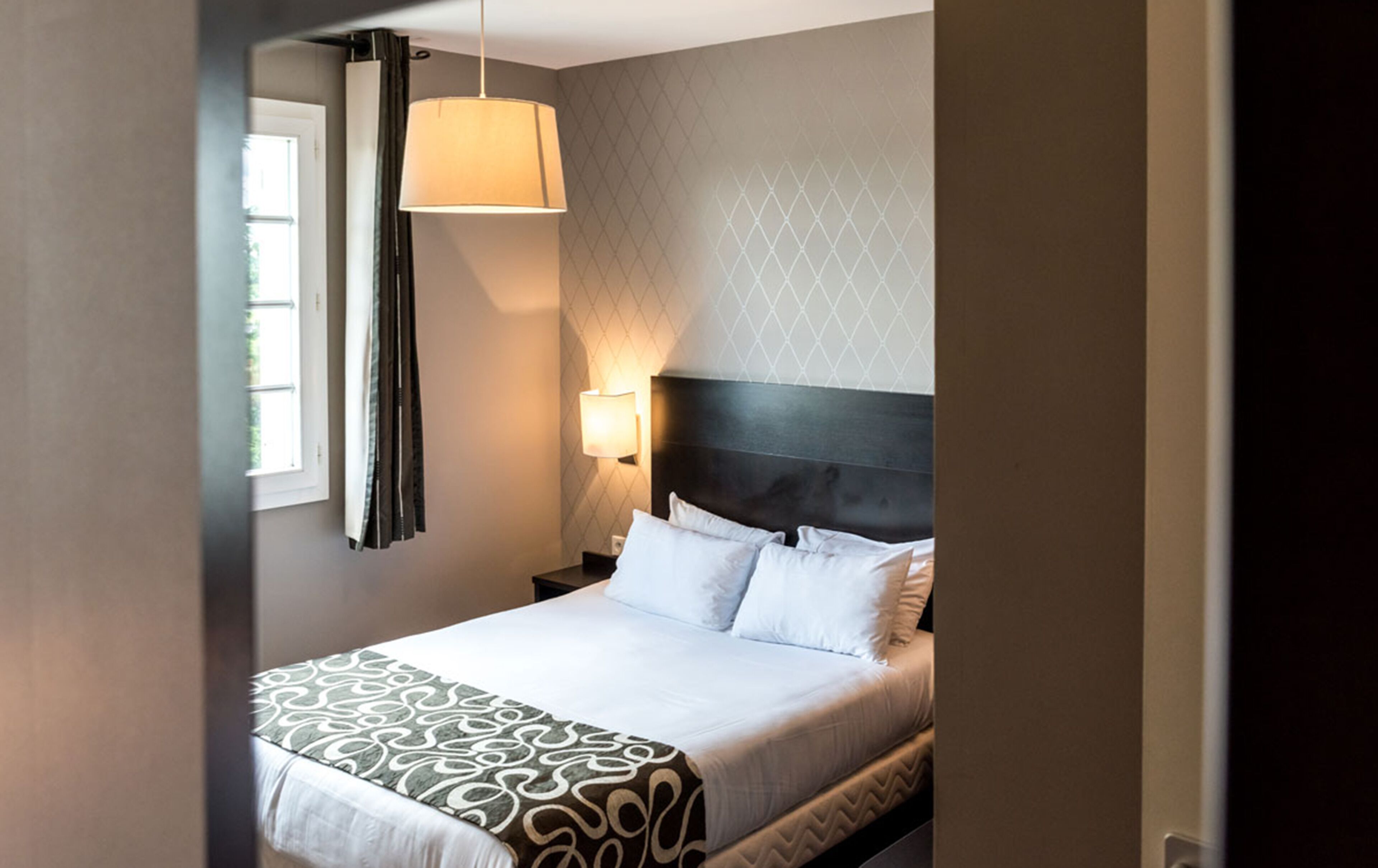 In-room safe, desk, blackout curtains, soundproofing