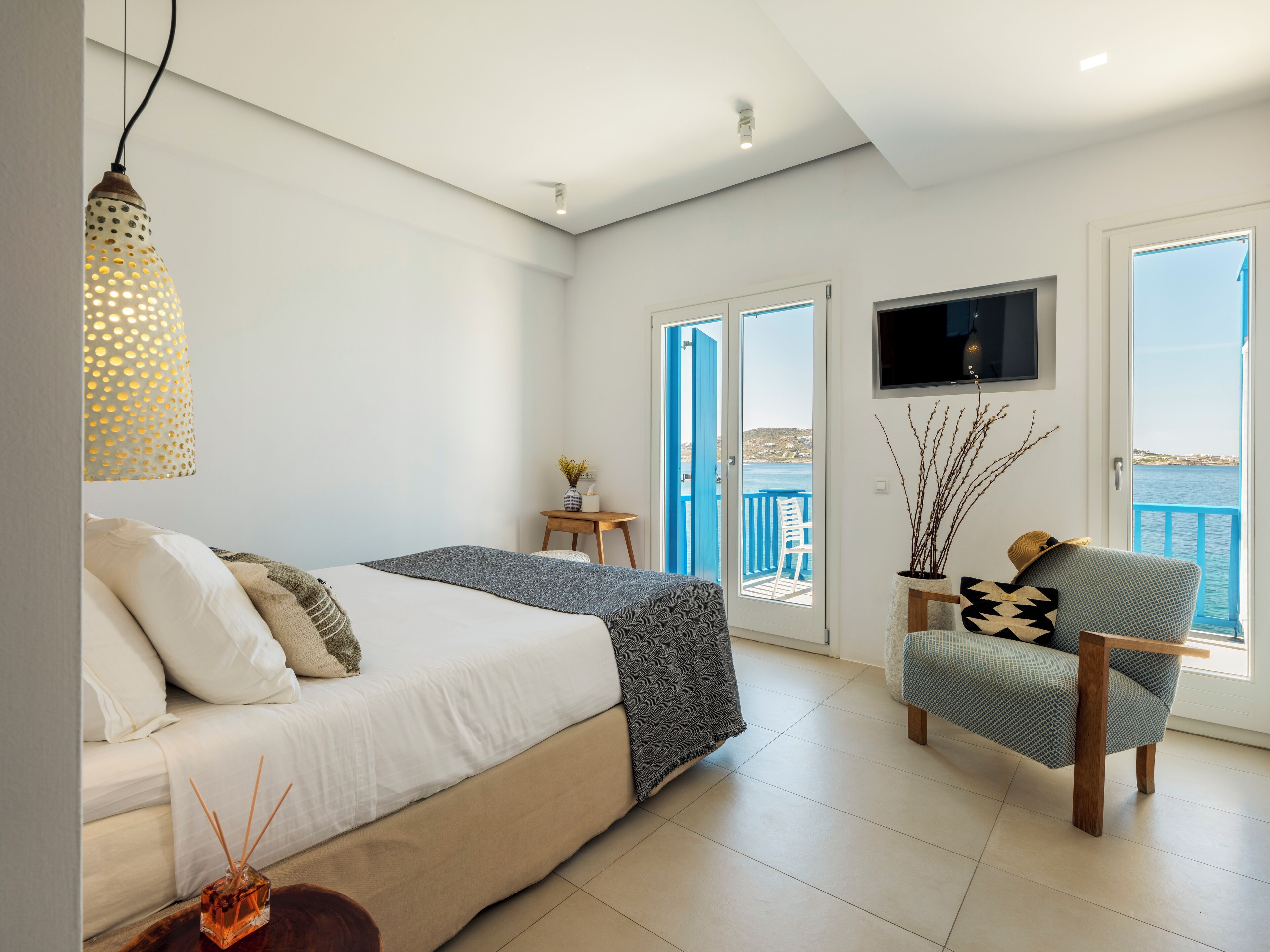 Foto - Bluetopia Suites