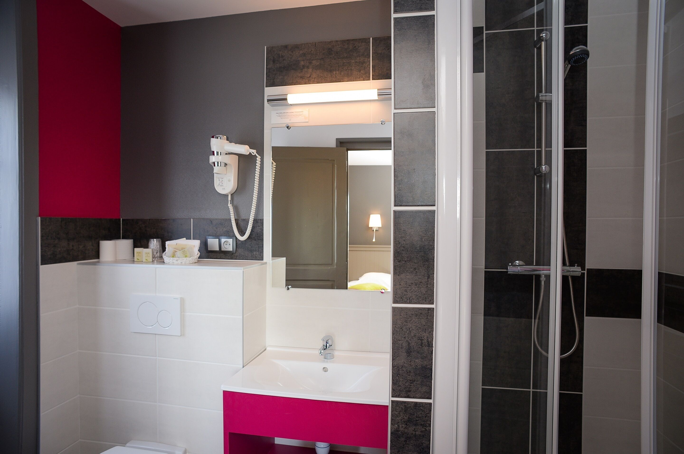 superior twin room | bathroom | free toiletries, hair dryer, towels, soap