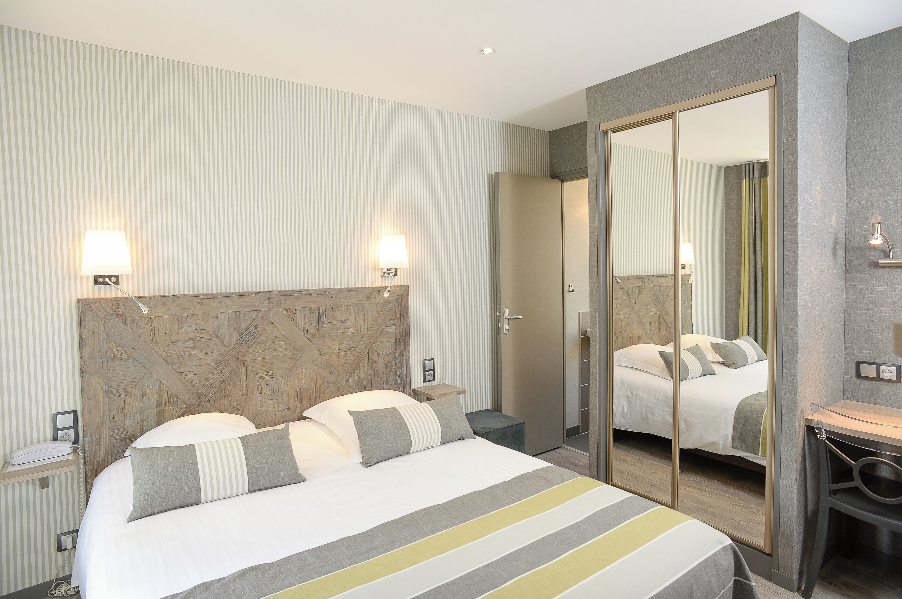 chambre dans le jardin | 1 bedroom, premium bedding, individually decorated