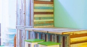 Interior detail - Kamin Bird Hostel (Bangkok)