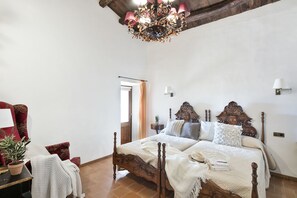 Superior Double or Twin Room | Desk, free WiFi