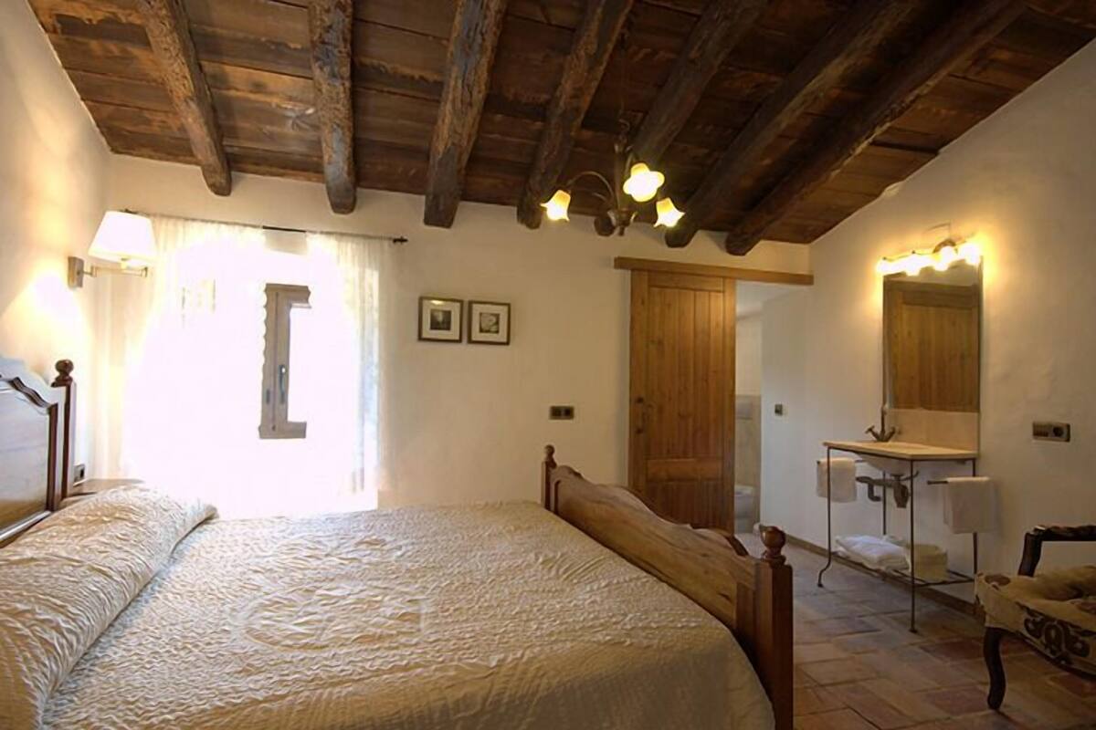 Double or Twin Room | Desk, free WiFi