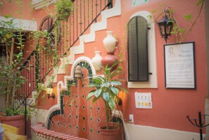 Lobby sitting area - Hotel Belmar (Isla Mujeres)