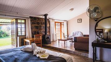 Premium Double Room | 1 bedroom, in-room safe, individually decorated, individually furnished