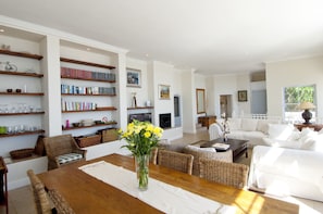 Family House, 3 Bedrooms, Non Smoking | Living area
