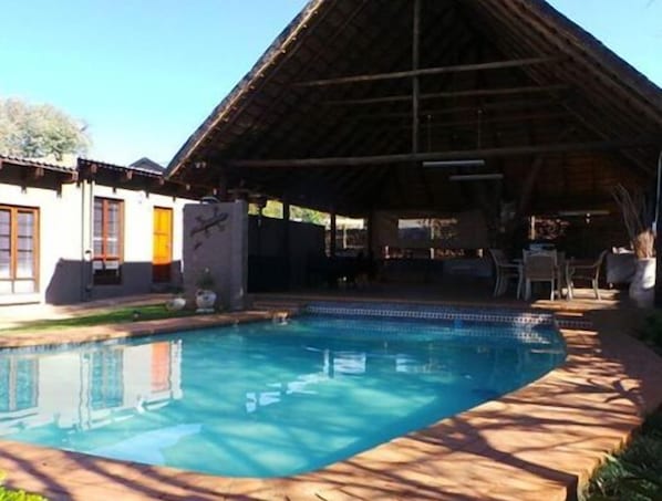 Piscine extérieure