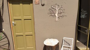 Property entrance - Travellers Nest Guesthouse (Centurion)