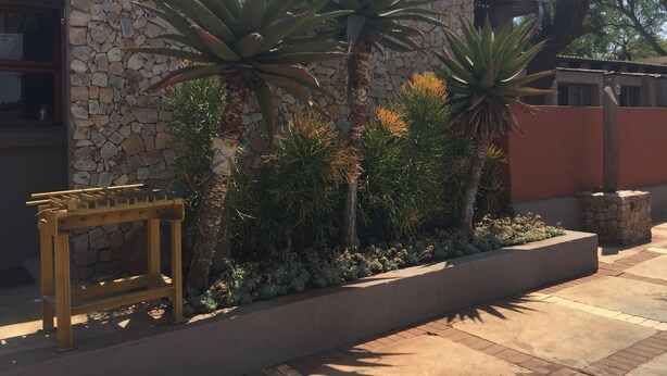 View from property - Travellers Nest Guesthouse (Centurion)
