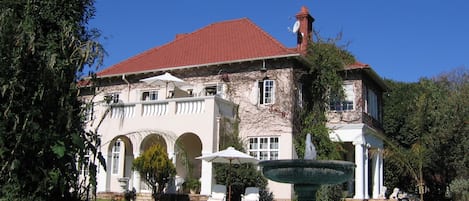 Außenpool, Liegestühle