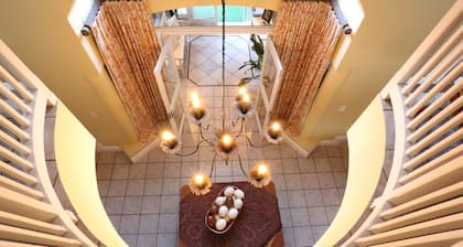 Serendipity Guest House and Restaurant