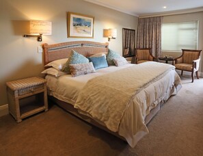 Chambre Double Confort | Articles gratuits dans le mini-bar, coffres-forts dans les chambres