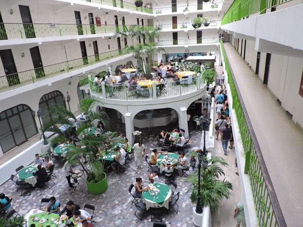 Breakfast buffet - Hotel Tortuga Acapulco (Acapulco)