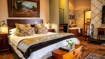 Suite superior (Van Gogh Suite) | Ropa de cama de alta calidad, camas con pillow-top y minibar