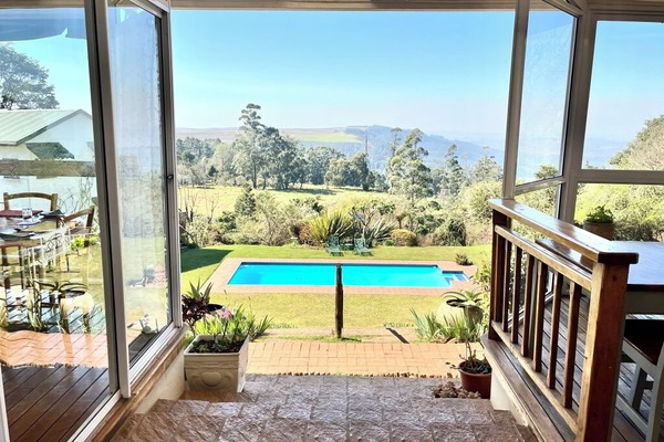 Outdoor pool, open 6 AM to 7 PM, sun loungers