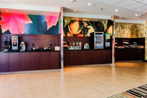 Desayuno continental incluido todos los días 