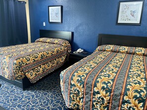 Double Room, Smoking, Refrigerator & Microwave | Desk, iron/ironing board, free rollaway beds, free WiFi