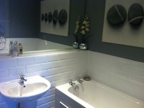 Apartamento, baño privado | Baño