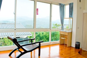 Chambre double, vue sur la montagne | Couette en duvet, rideaux d’obscurcissement, système d’insonorisation