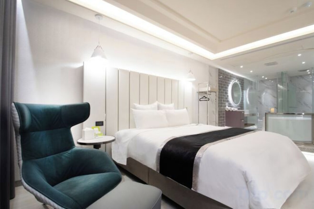 Premier Double Room