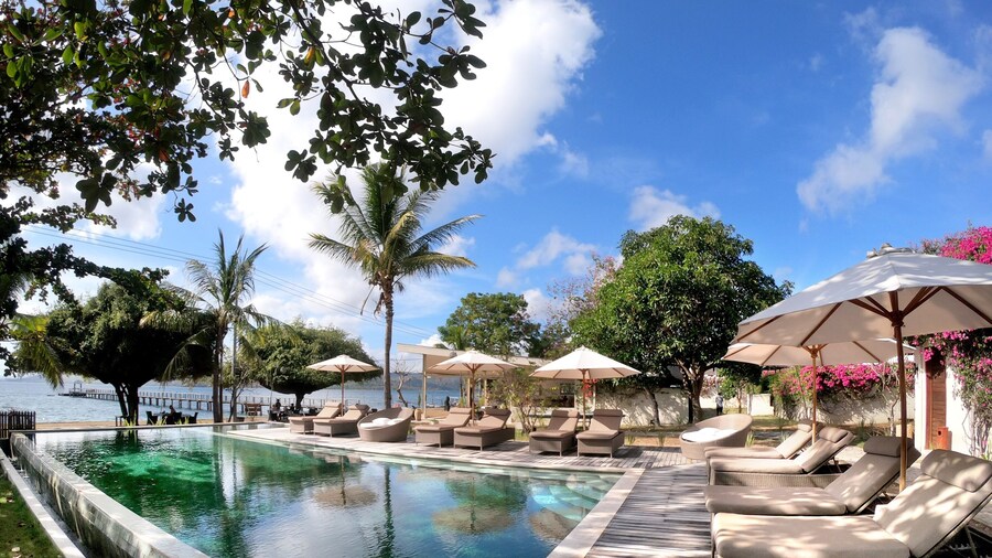 Kokomo Resort Gili Gede