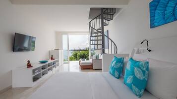 Luksussuite (Hilltop Pool) | Sengetøy av topp kvalitet, dundyner, senger med overmadrass og minibar