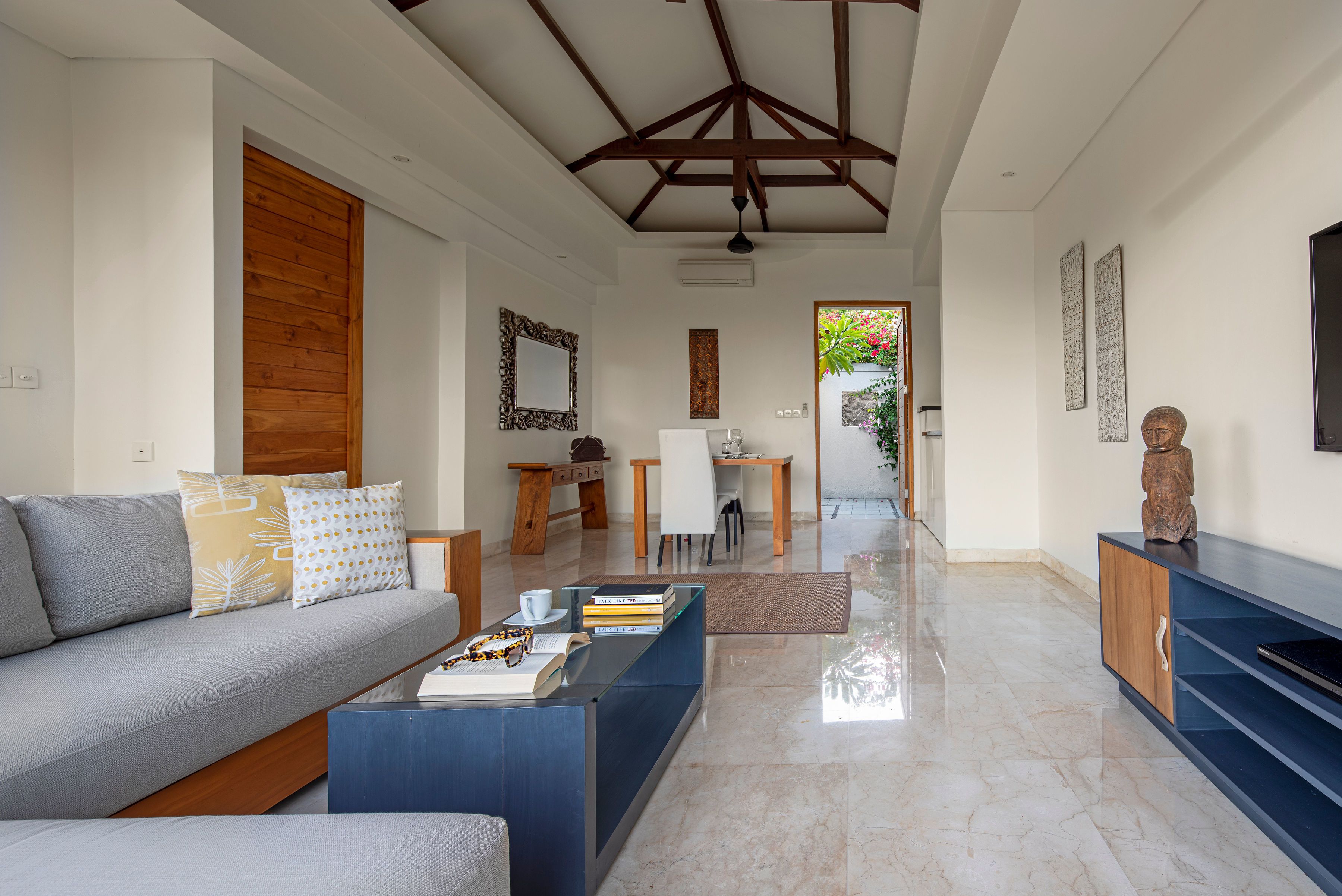 1 bedroom pool villa | living area | 50-inch flat-screen tv with cable channels, tv
