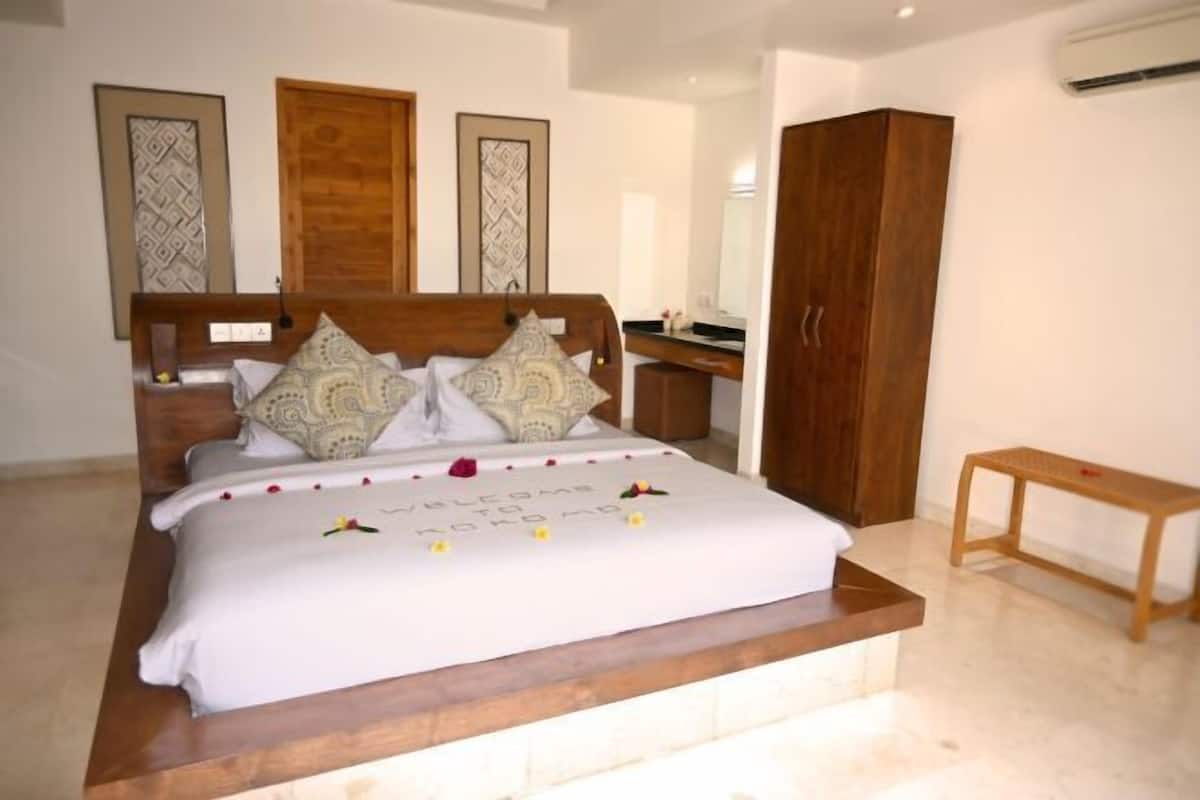 2 bedrooms, premium bedding, down duvets, pillow-top beds