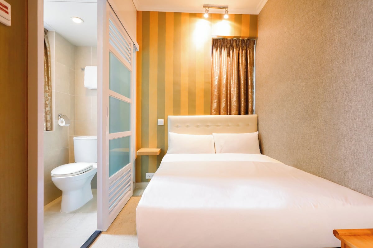 Habitación básica doble | Wifi gratis y ropa de cama