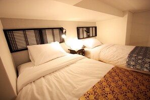 1 bedroom, Egyptian cotton sheets, premium bedding, in-room safe