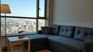 Unclassified image, 4 of 30, button - The Sweet Castle Apartment (Seoul)