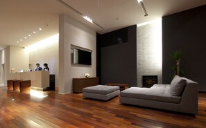 تفاصيل الفندق من الداخل