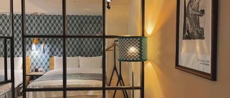 シティ 4 人部屋 ダブルベッド 2 台 | リビング エリア | 40 インチのLED テレビ (デジタル放送視聴可)、テレビ、有料ムービー