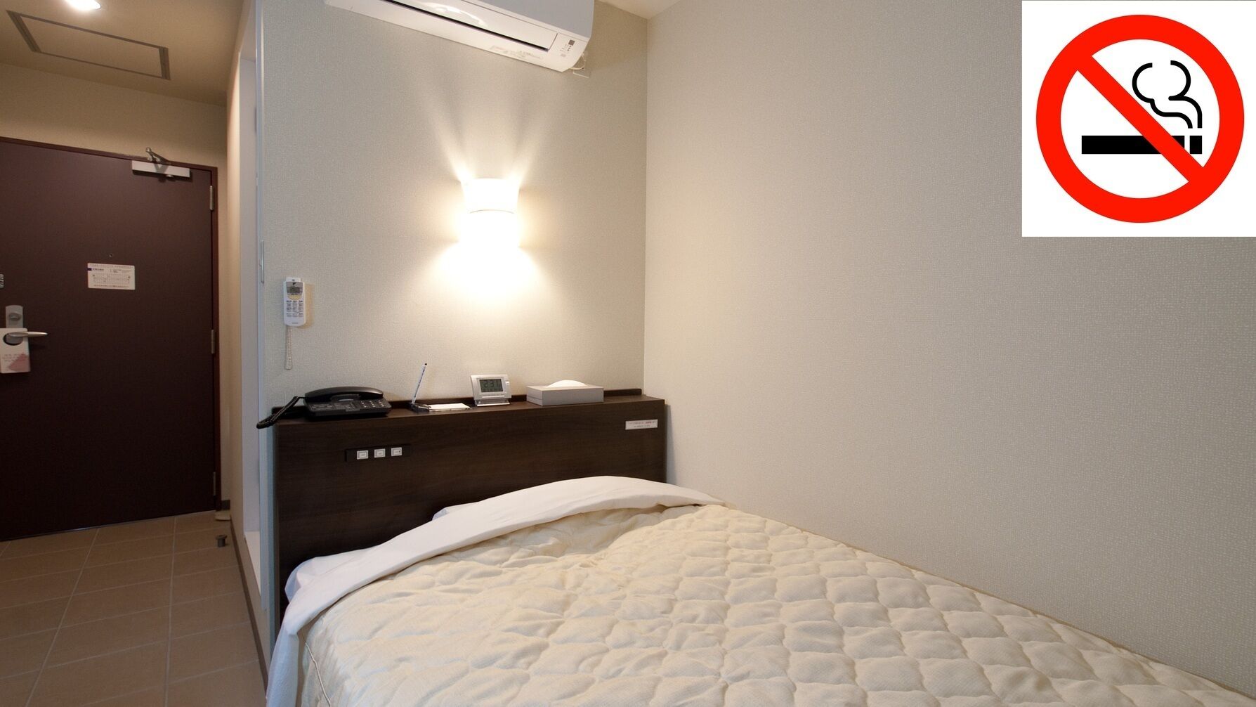 Bureau, Wi-Fi gratuit, draps fournis