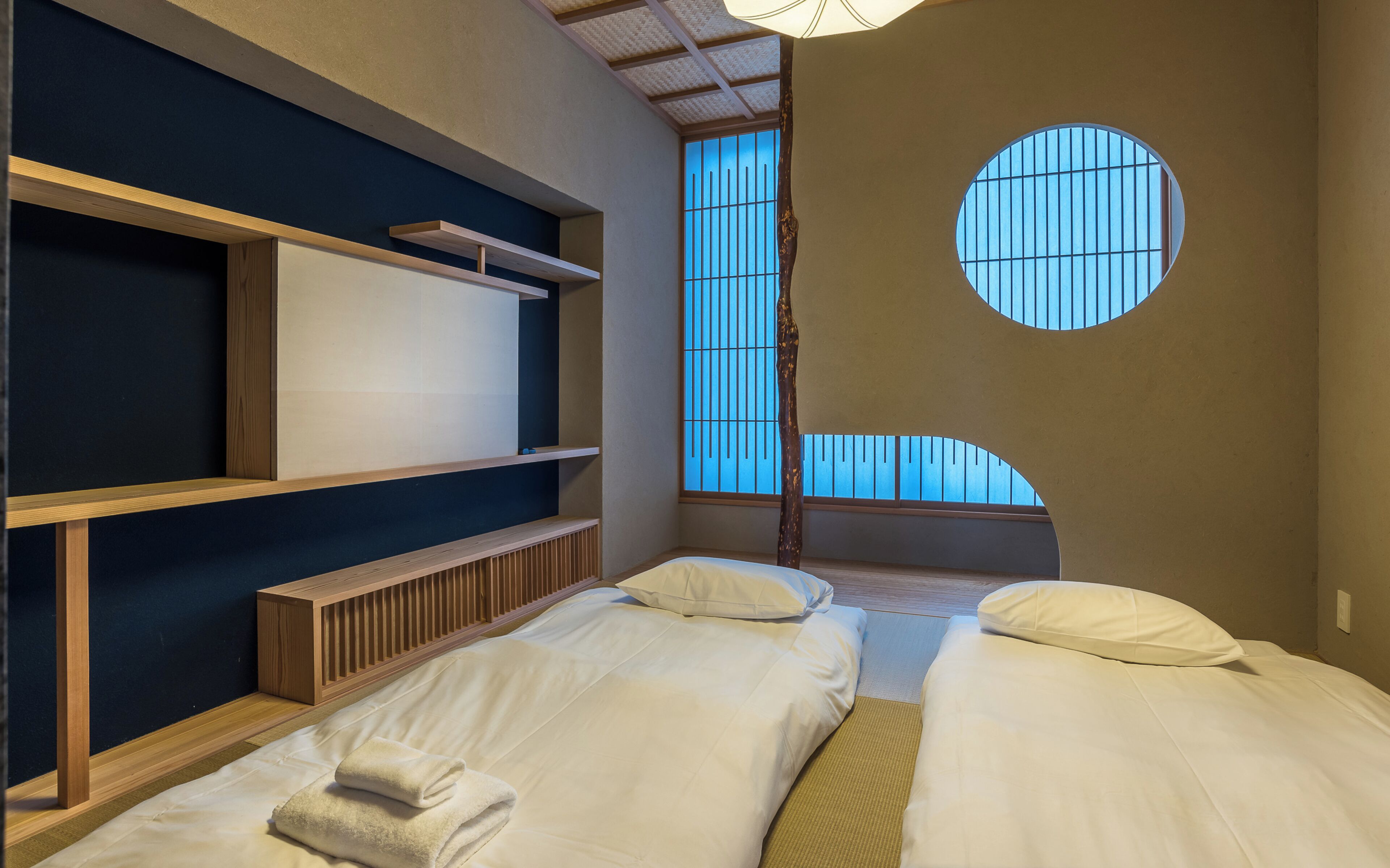 4 Bedroom Yotei Panorama Penthouse Residence | Premium bedding, in-room safe, desk, soundproofing