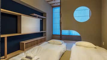 4 Bedroom Yotei Panorama Penthouse Residence | Premium bedding, in-room safe, desk, soundproofing